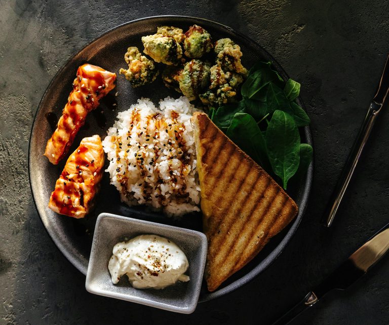Eating Well with Gestational Diabetes: A Balanced Meal Guide