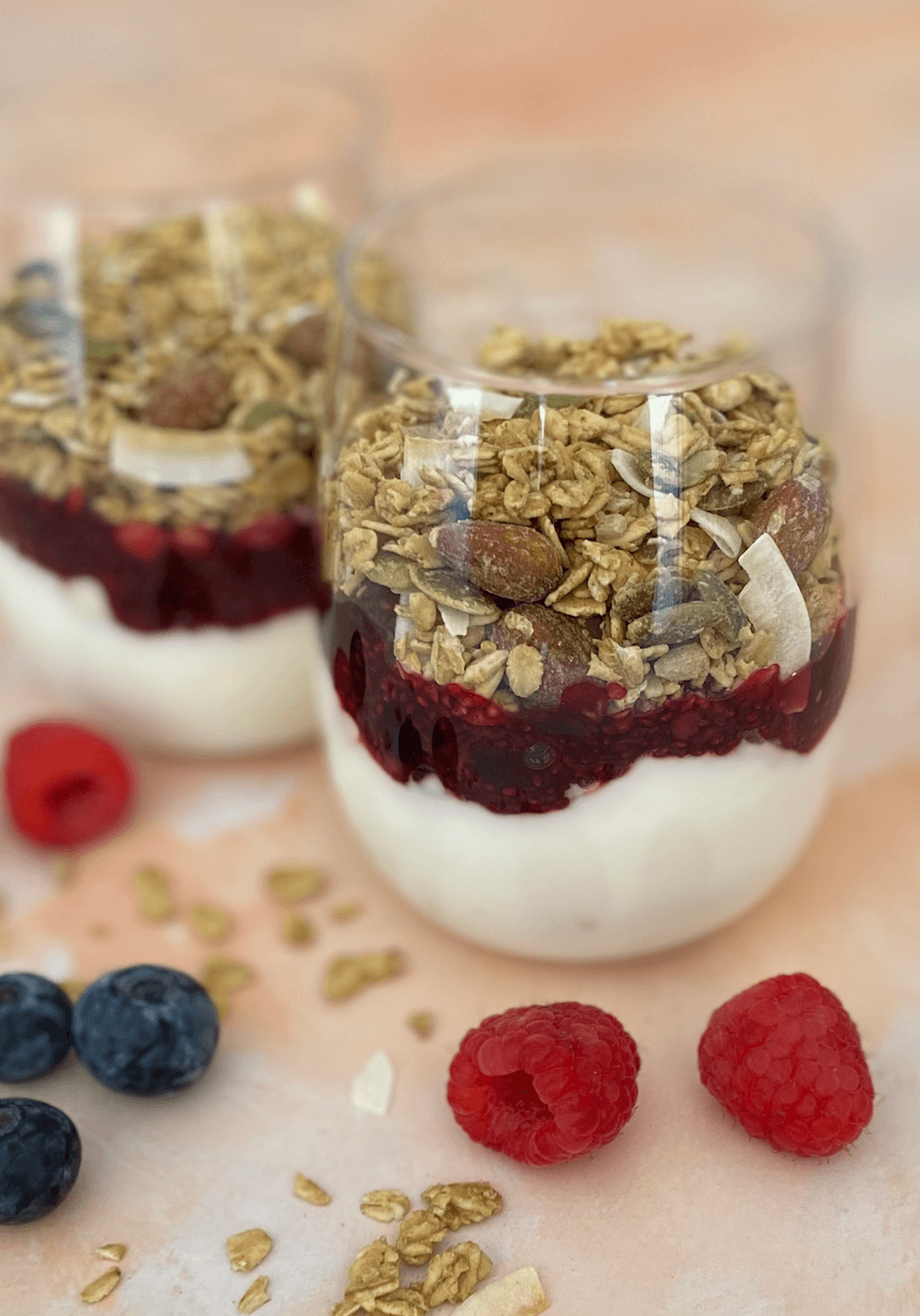 Yogurt Berry Parfait - A delicious recipe for gestational diabetes